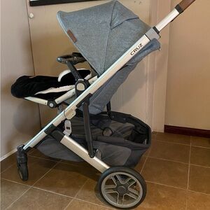 UPPA BABY CRUZ Gray Stroller